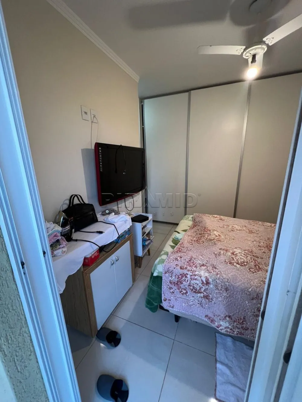 Comprar Apartamento / Padr&atilde;o em Ribeir&atilde;o Preto R$ 350.000,00 - Foto 17