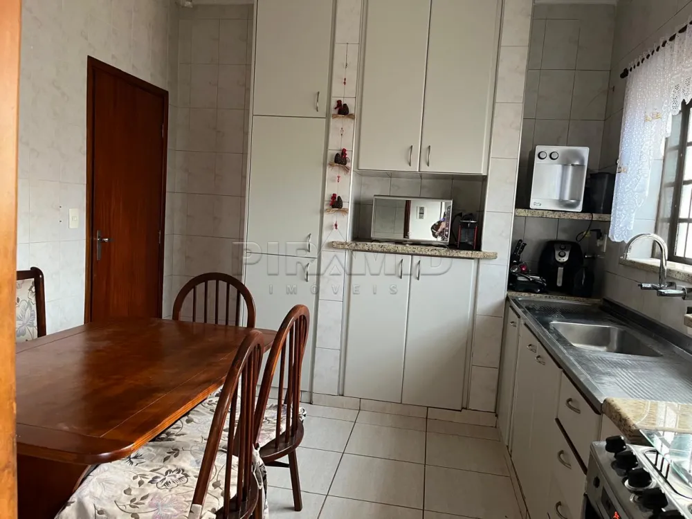 Alugar Casa / Padr&atilde;o em Ribeir&atilde;o Preto R$ 2.500,00 - Foto 3