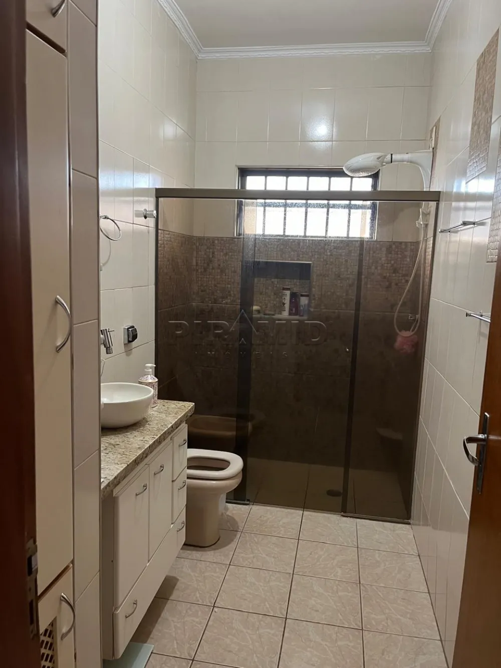 Alugar Casa / Padr&atilde;o em Ribeir&atilde;o Preto R$ 2.500,00 - Foto 9