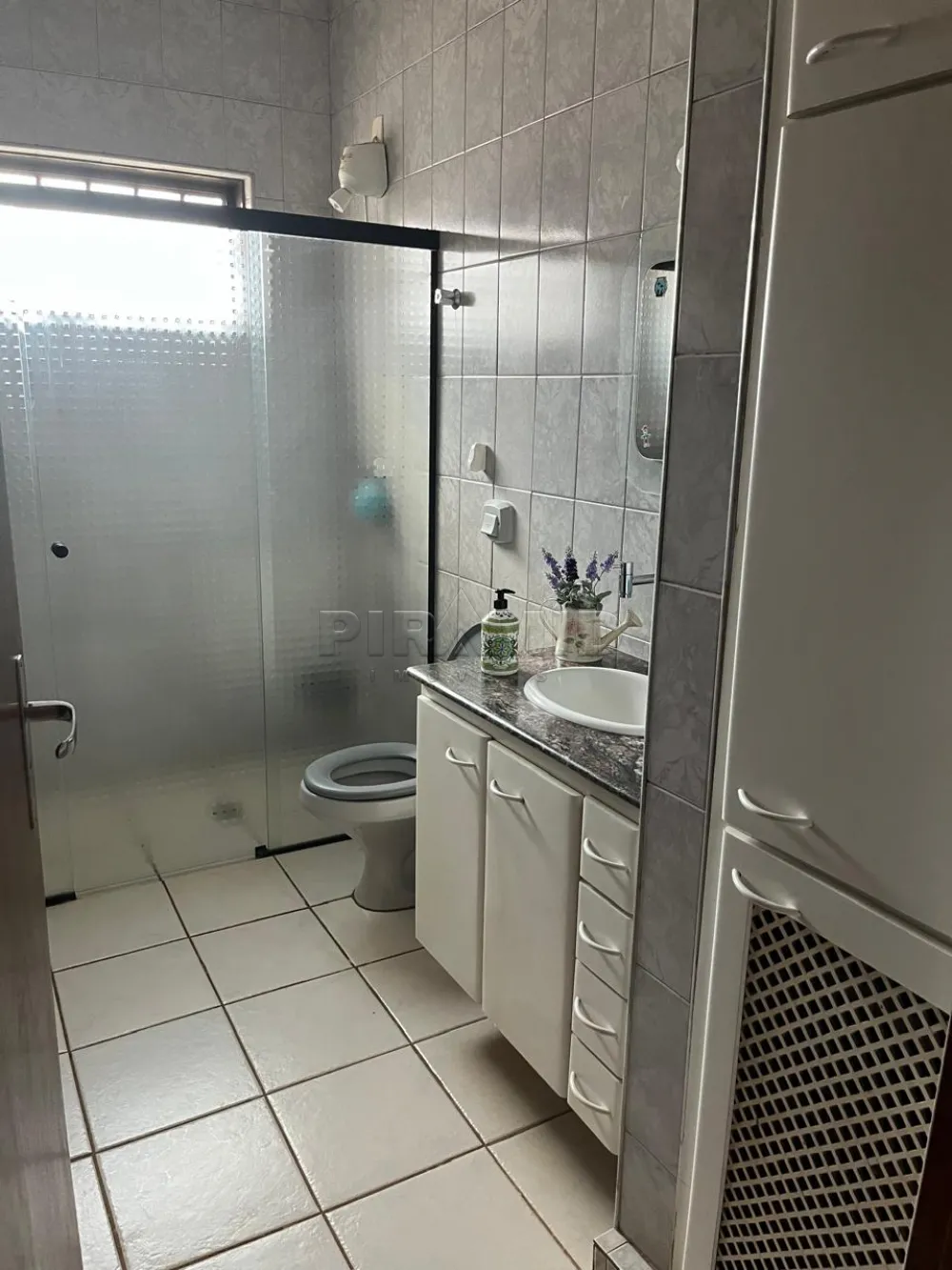 Alugar Casa / Padr&atilde;o em Ribeir&atilde;o Preto R$ 2.500,00 - Foto 18