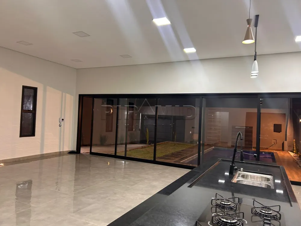 Comprar Casa / Padr&atilde;o em Ribeir&atilde;o Preto R$ 810.000,00 - Foto 2