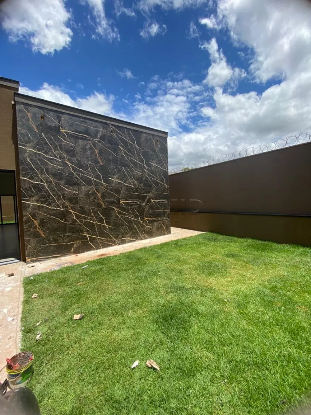 Comprar Casa / Padr&atilde;o em Bonfim Paulista R$ 600.000,00 - Foto 3