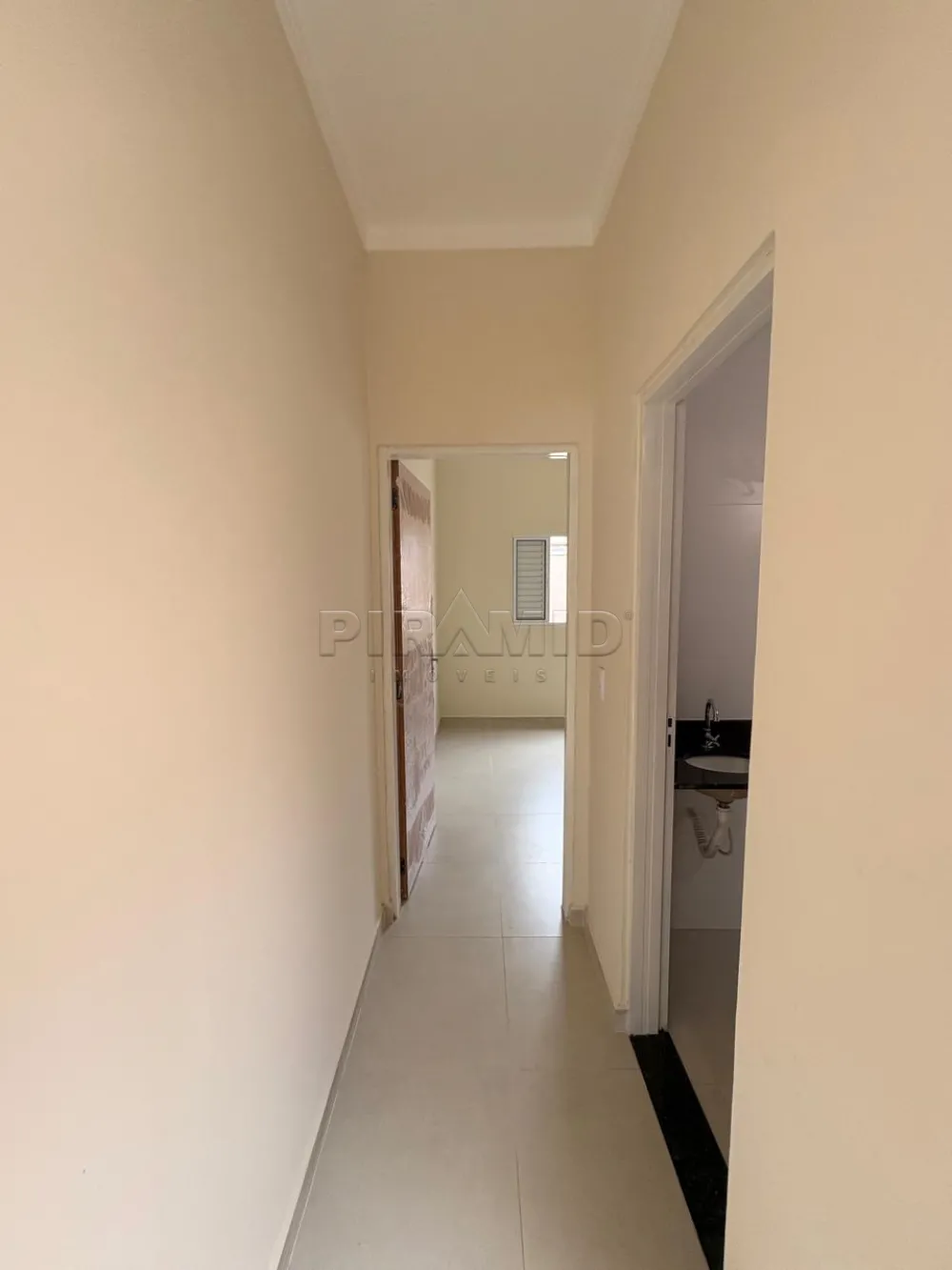 Alugar Casa / Padr&atilde;o em Ribeir&atilde;o Preto R$ 2.000,00 - Foto 9