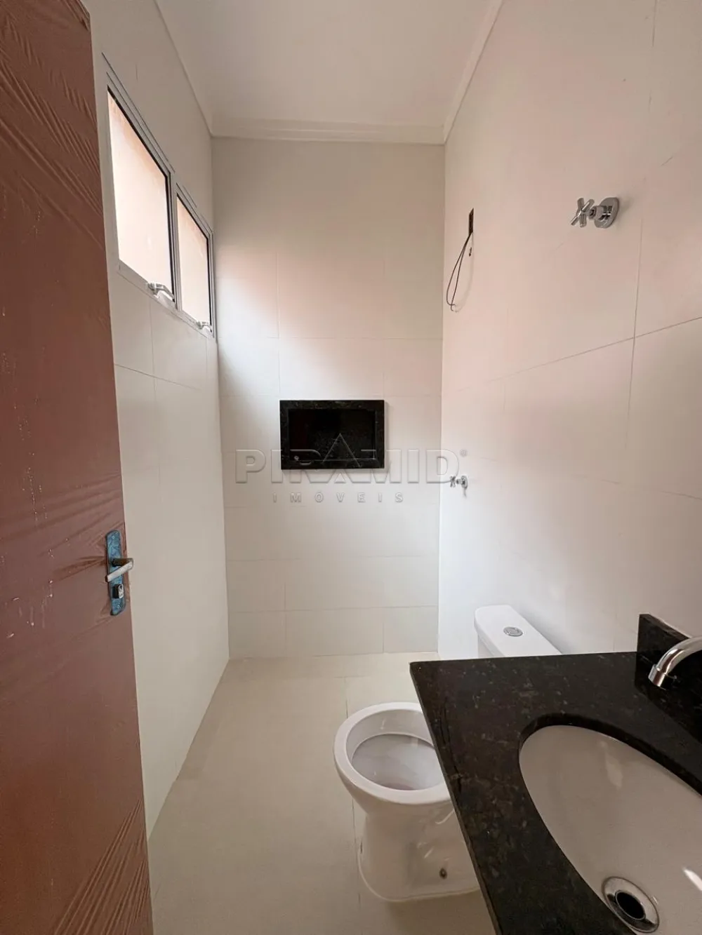 Alugar Casa / Padr&atilde;o em Ribeir&atilde;o Preto R$ 2.000,00 - Foto 17