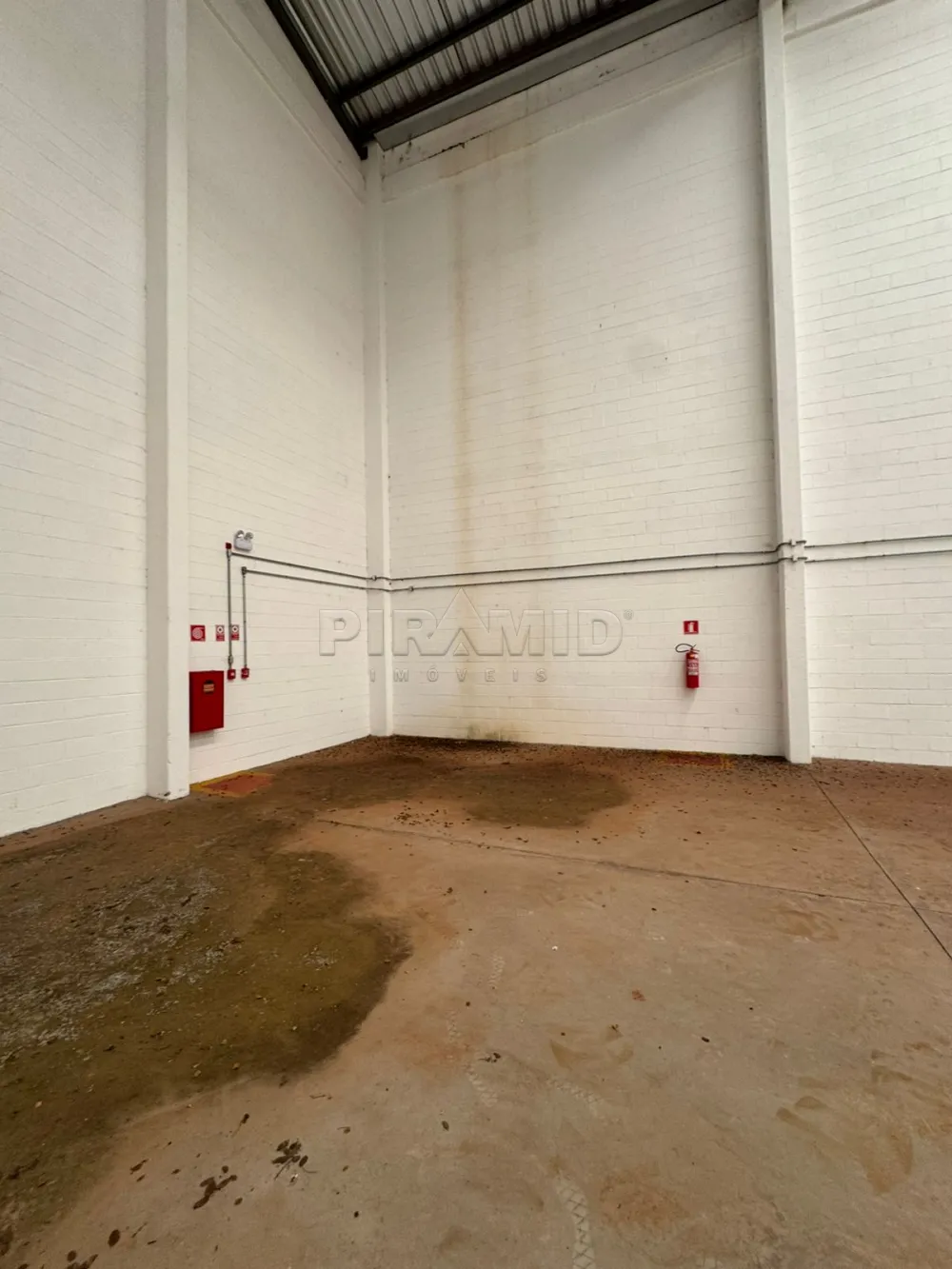 Alugar Comercial / Galp&atilde;o  Barrac&atilde;o em Ribeir&atilde;o Preto R$ 30.000,00 - Foto 7