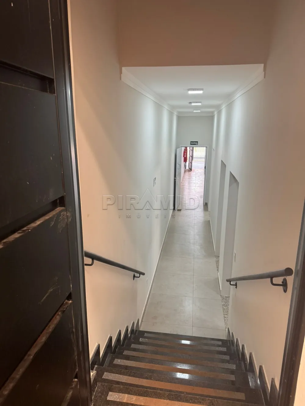 Alugar Comercial / Galp&atilde;o  Barrac&atilde;o em Ribeir&atilde;o Preto R$ 30.000,00 - Foto 13