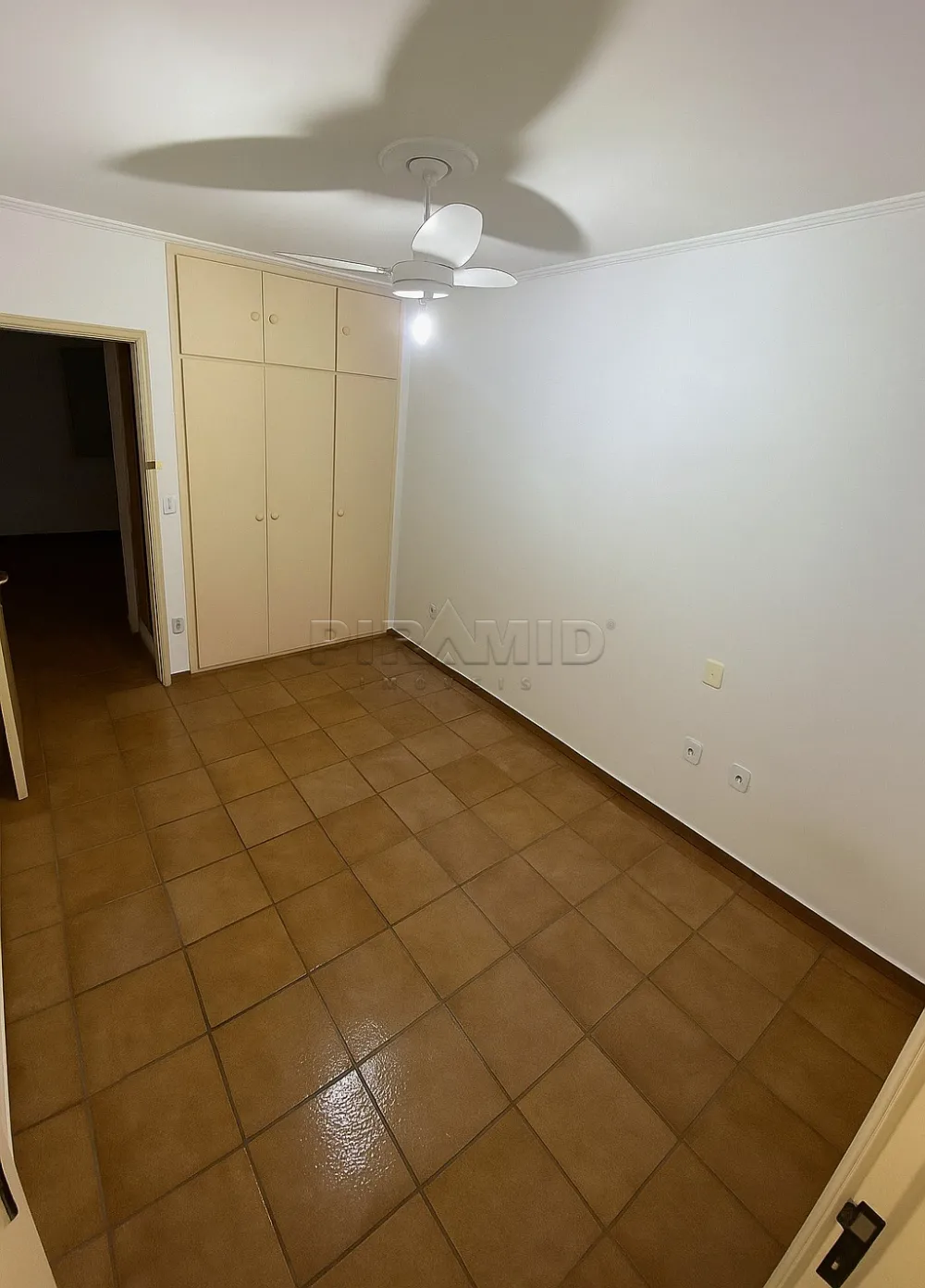 Comprar Apartamento / Padr&atilde;o em Ribeir&atilde;o Preto R$ 425.000,00 - Foto 13