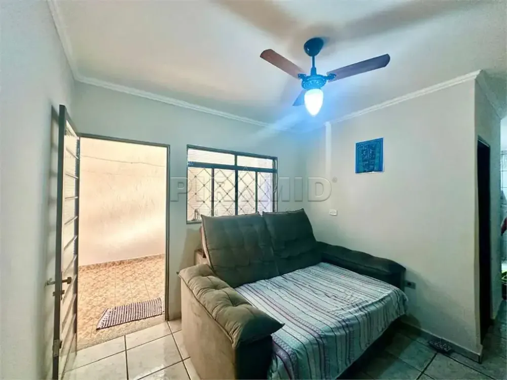 Comprar Casa / Padr&atilde;o em Ribeir&atilde;o Preto R$ 360.000,00 - Foto 3