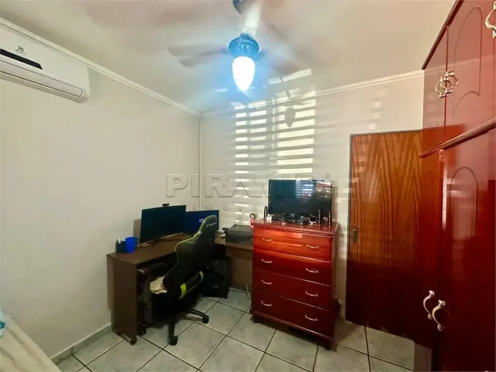 Comprar Casa / Padr&atilde;o em Ribeir&atilde;o Preto R$ 360.000,00 - Foto 4
