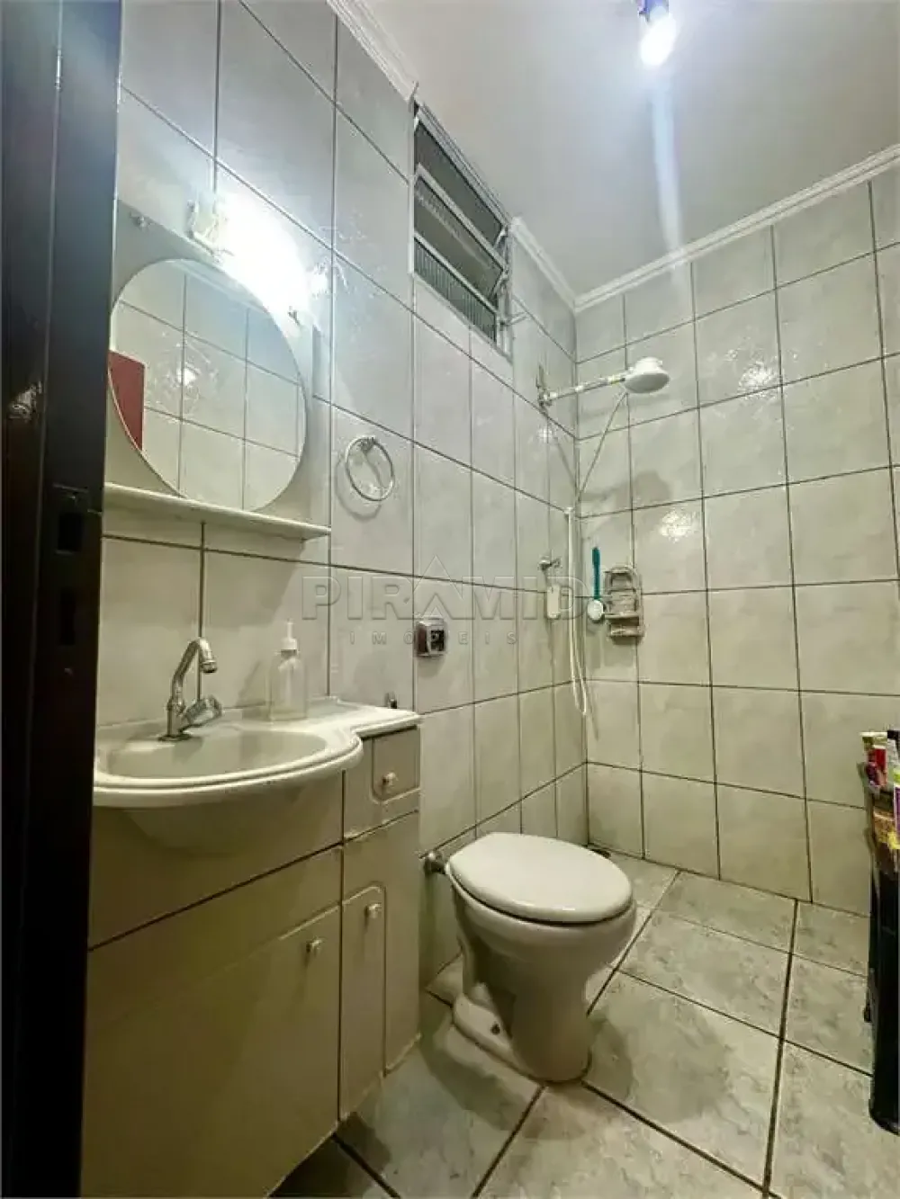 Comprar Casa / Padr&atilde;o em Ribeir&atilde;o Preto R$ 360.000,00 - Foto 5