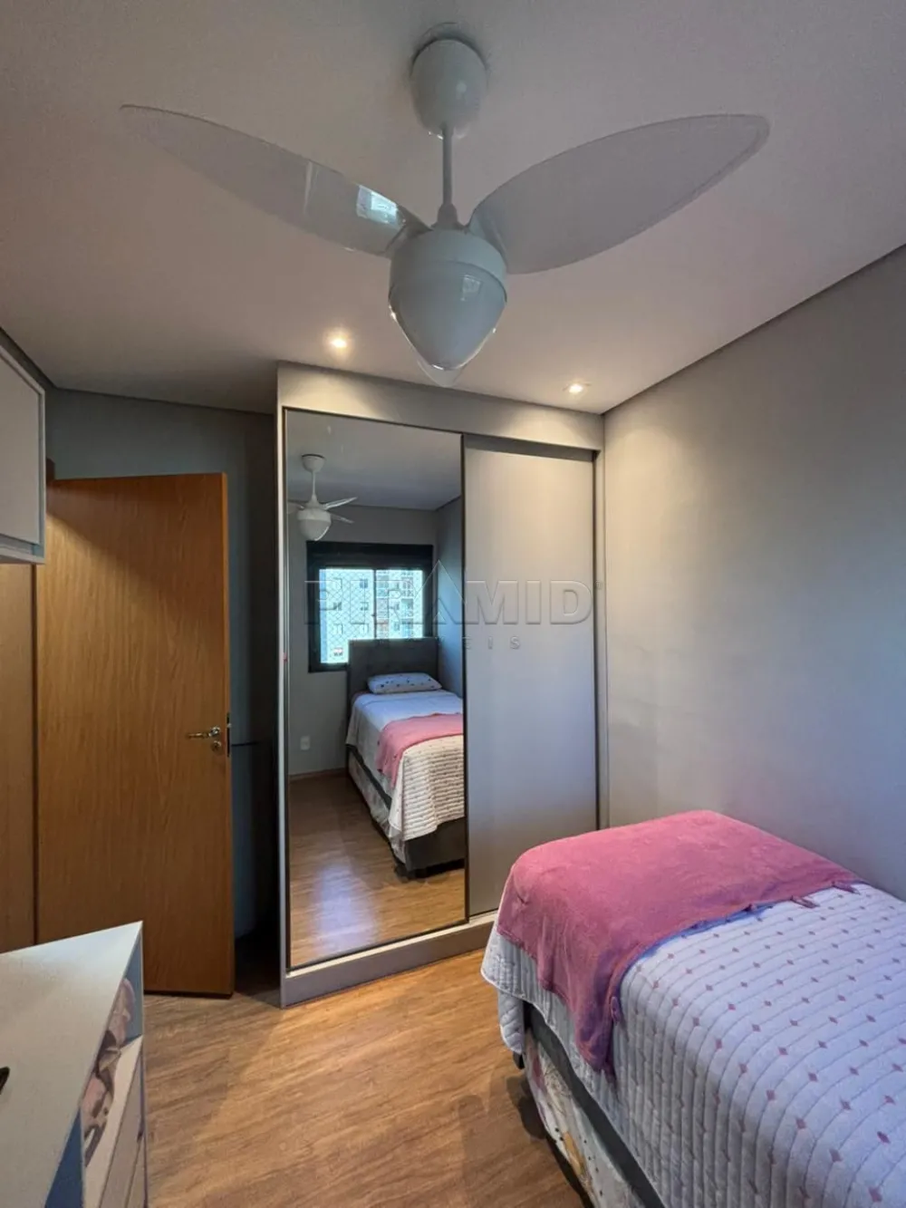 Comprar Apartamento / Padr&atilde;o em Ribeir&atilde;o Preto R$ 470.000,00 - Foto 7