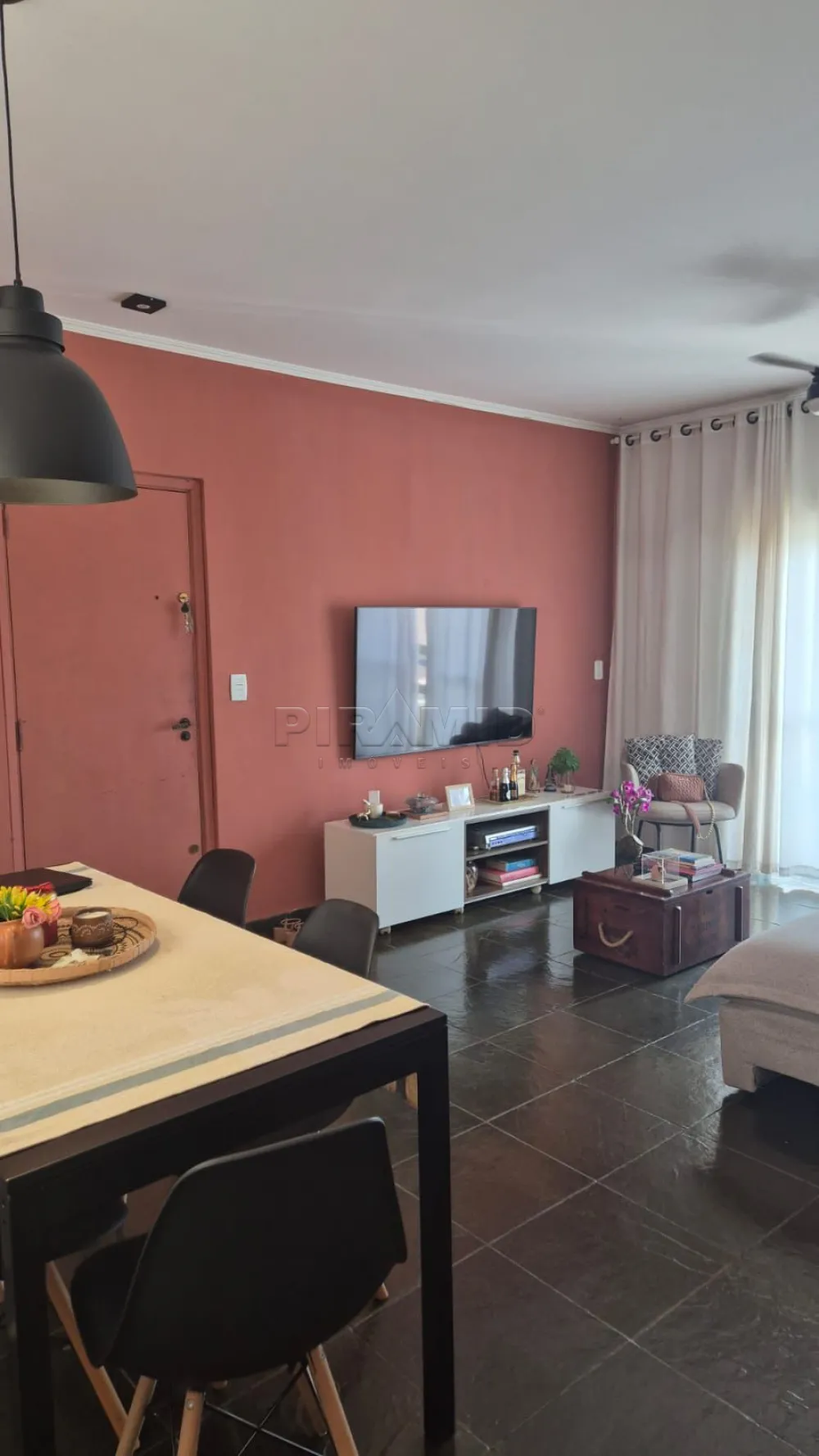 Comprar Apartamento / Padr&atilde;o em Ribeir&atilde;o Preto R$ 350.000,00 - Foto 2