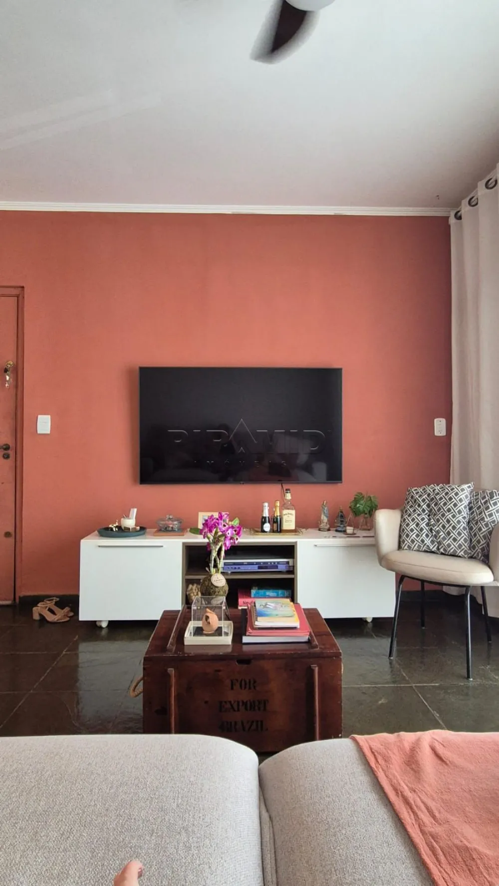 Comprar Apartamento / Padr&atilde;o em Ribeir&atilde;o Preto R$ 350.000,00 - Foto 3
