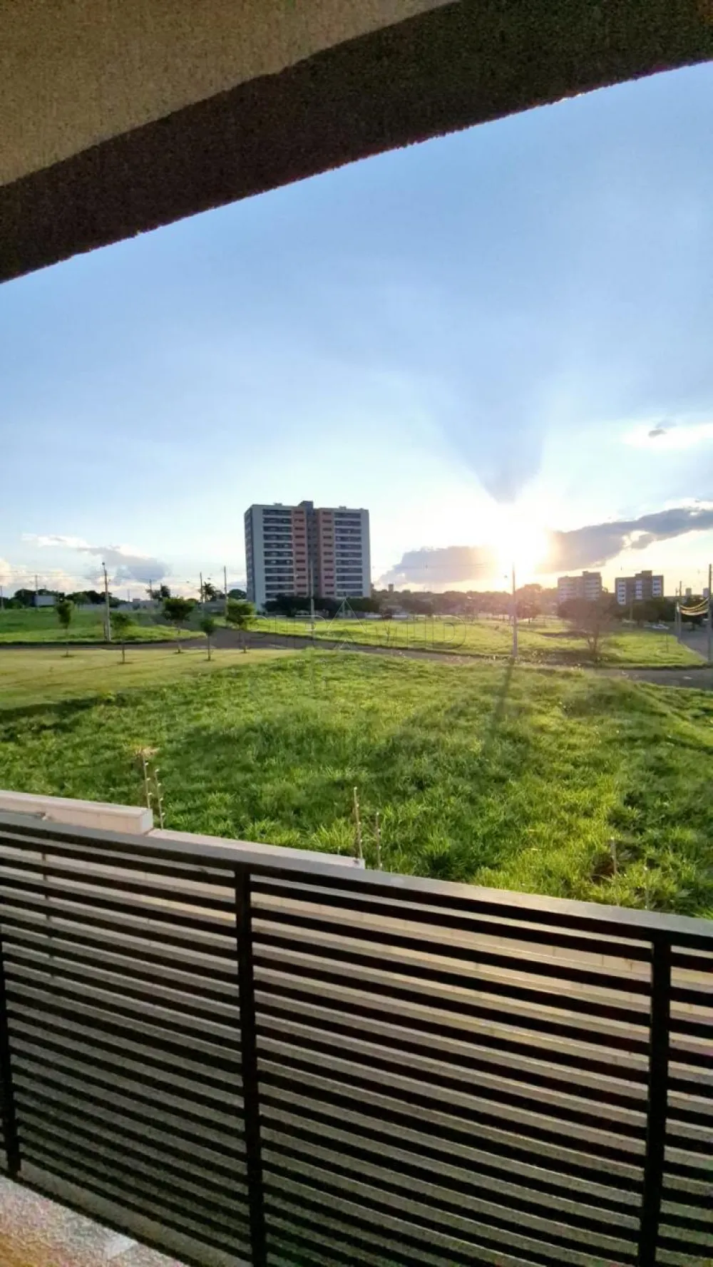 Comprar Apartamento / Padr&atilde;o em Ribeir&atilde;o Preto R$ 320.000,00 - Foto 3