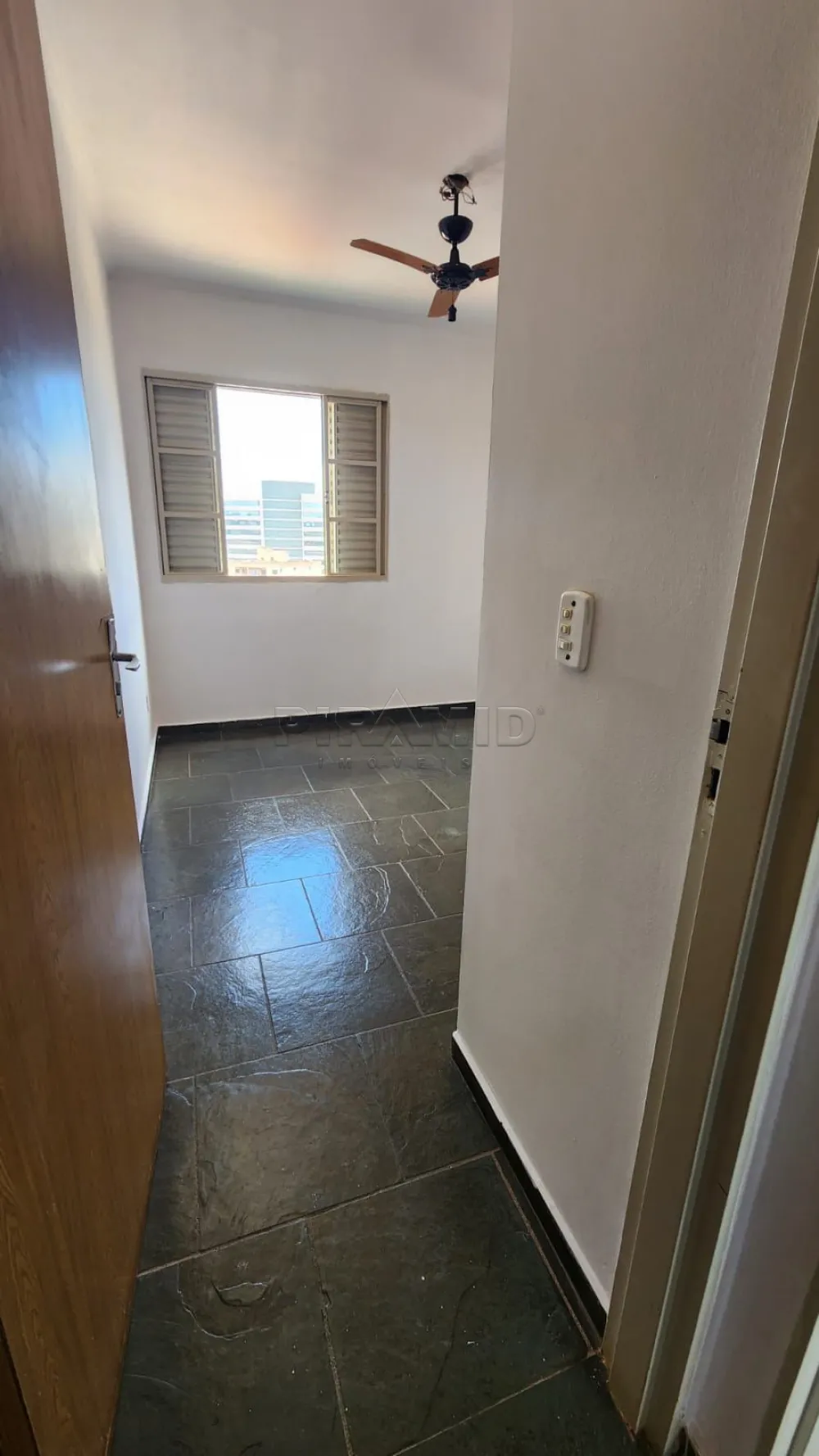 Comprar Apartamento / Padr&atilde;o em Ribeir&atilde;o Preto R$ 300.000,00 - Foto 7