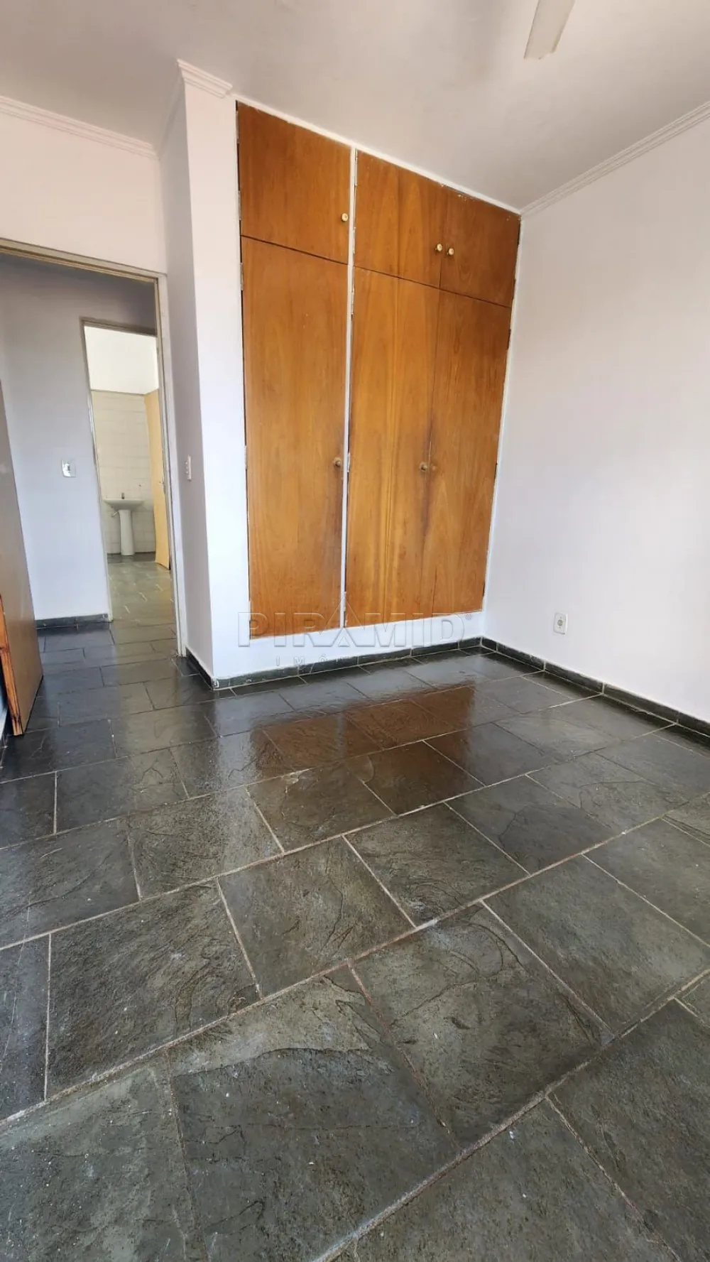 Comprar Apartamento / Padr&atilde;o em Ribeir&atilde;o Preto R$ 300.000,00 - Foto 9