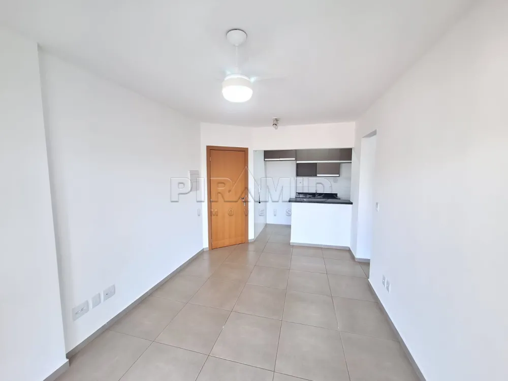 Alugar Apartamento / Padr&atilde;o em Ribeir&atilde;o Preto R$ 1.600,00 - Foto 2