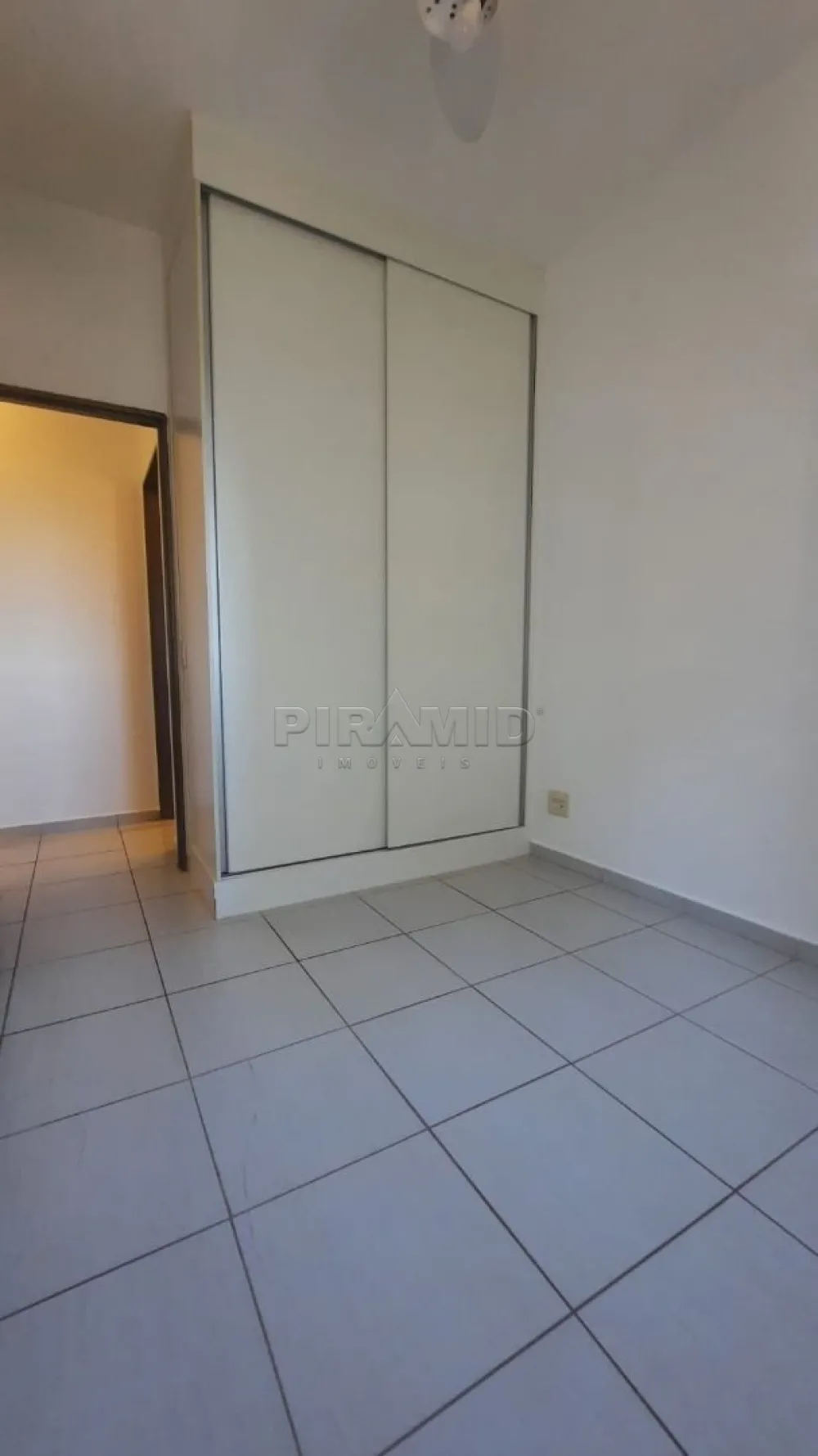 Comprar Apartamento / Padr&atilde;o em Ribeir&atilde;o Preto R$ 320.000,00 - Foto 16