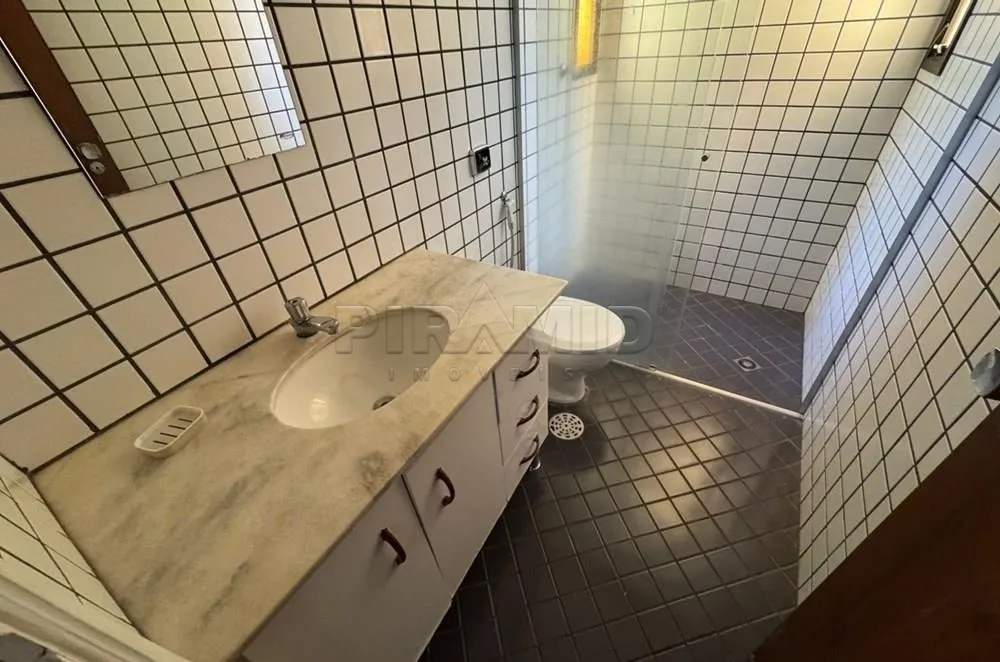 Alugar Apartamento / Padr&atilde;o em Ribeir&atilde;o Preto R$ 1.900,00 - Foto 4