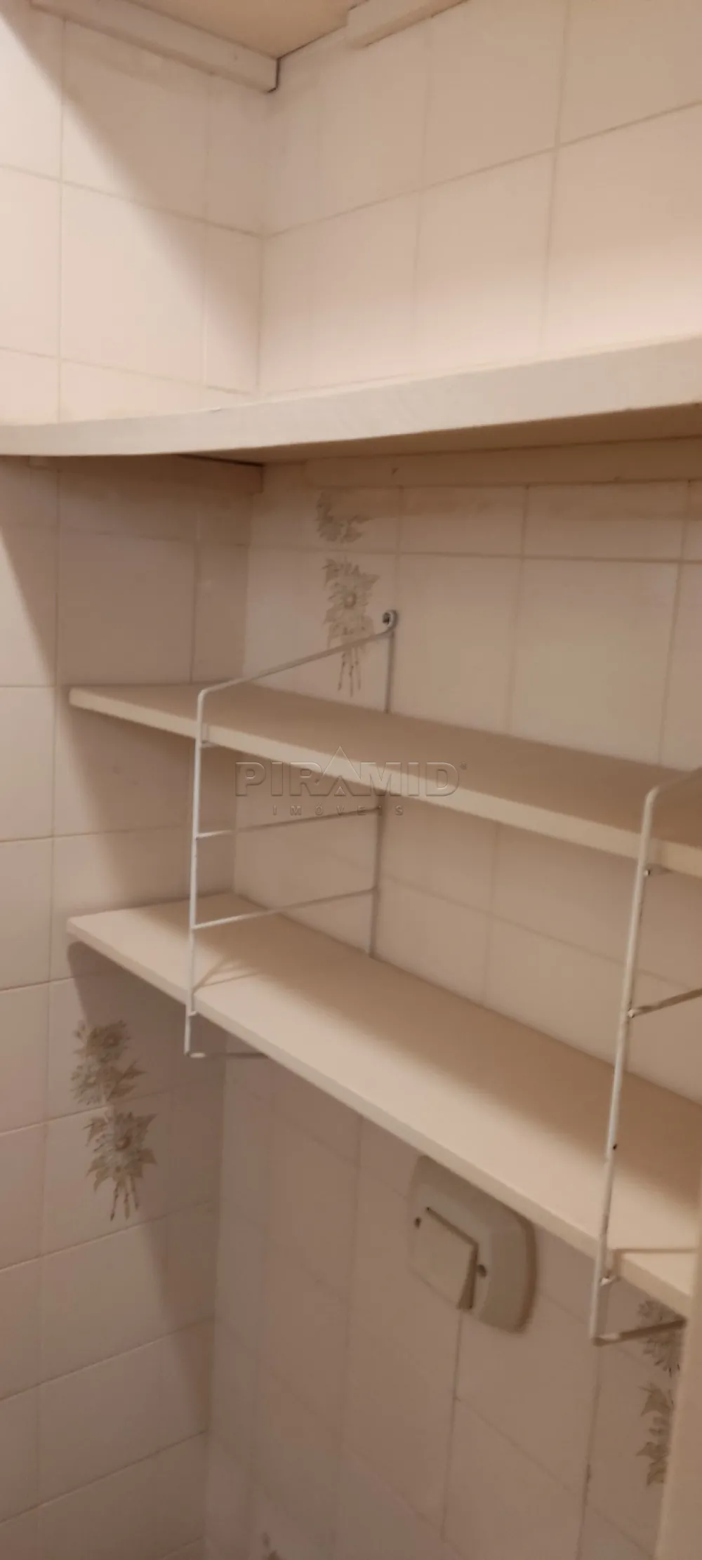 Alugar Apartamento / Padr&atilde;o em Ribeir&atilde;o Preto R$ 1.500,00 - Foto 17