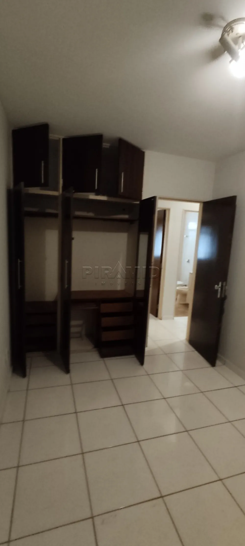 Alugar Apartamento / Padr&atilde;o em Ribeir&atilde;o Preto R$ 1.500,00 - Foto 10