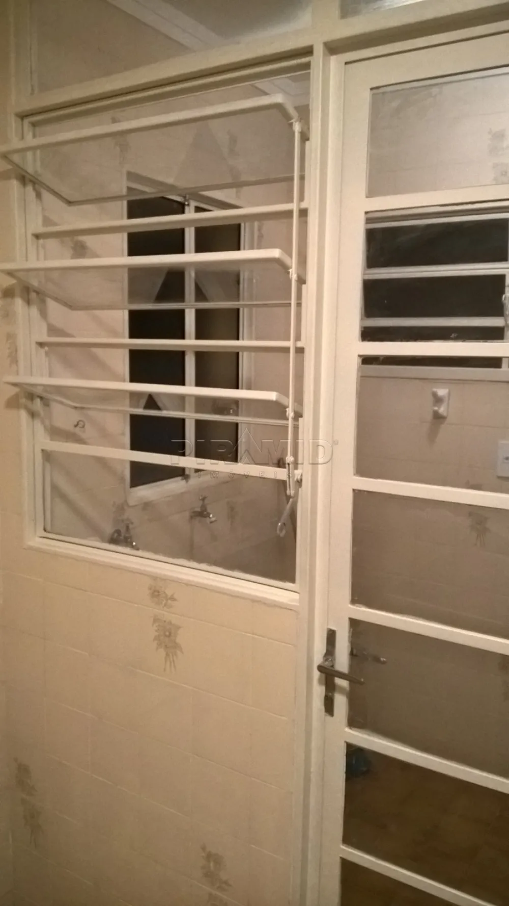 Alugar Apartamento / Padr&atilde;o em Ribeir&atilde;o Preto R$ 1.500,00 - Foto 19