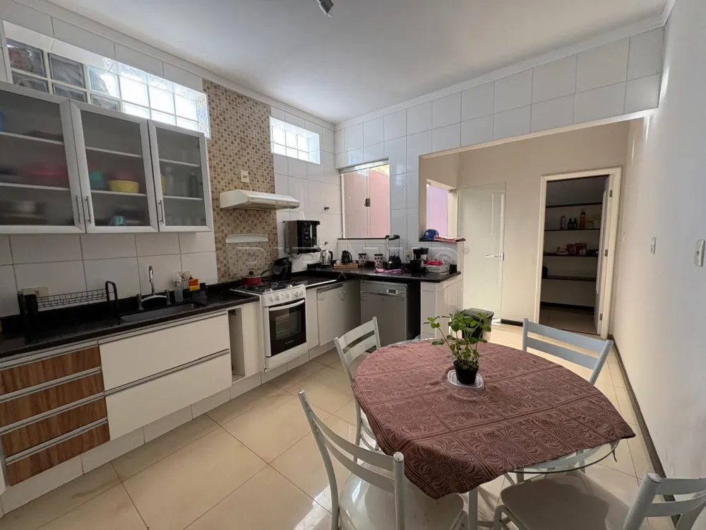 Alugar Casa / Padr&atilde;o em Ribeir&atilde;o Preto R$ 3.800,00 - Foto 10