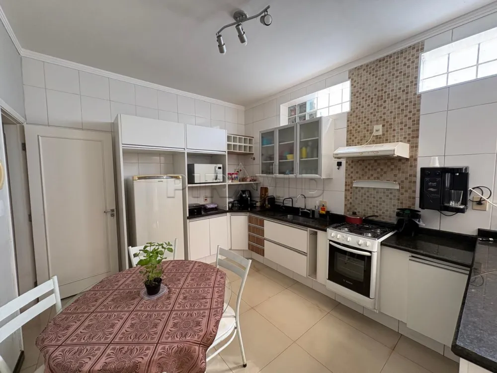 Alugar Casa / Padr&atilde;o em Ribeir&atilde;o Preto R$ 3.800,00 - Foto 11