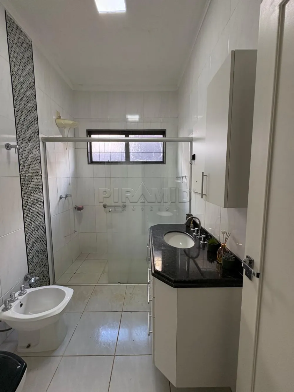 Alugar Casa / Padr&atilde;o em Ribeir&atilde;o Preto R$ 3.800,00 - Foto 14