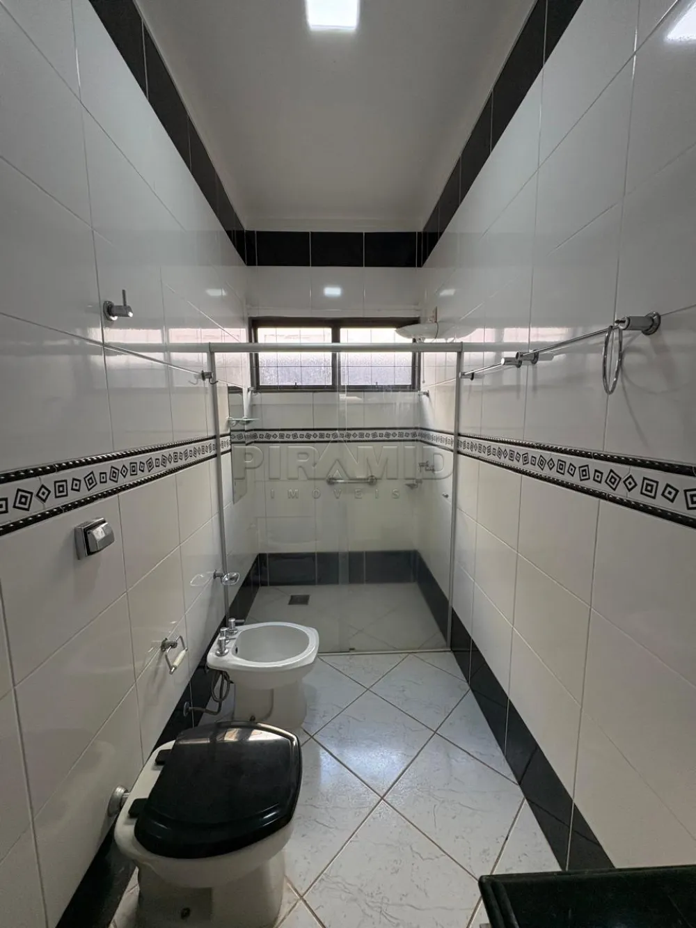 Alugar Casa / Padr&atilde;o em Ribeir&atilde;o Preto R$ 3.800,00 - Foto 23