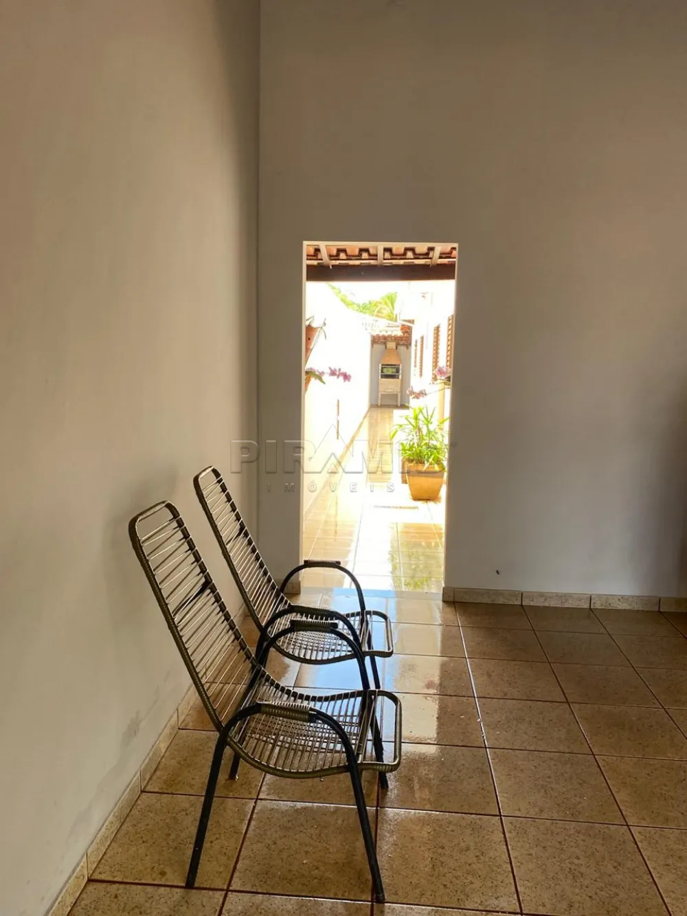 Comprar Casa / Padr&atilde;o em Jardin&oacute;polis R$ 320.000,00 - Foto 1