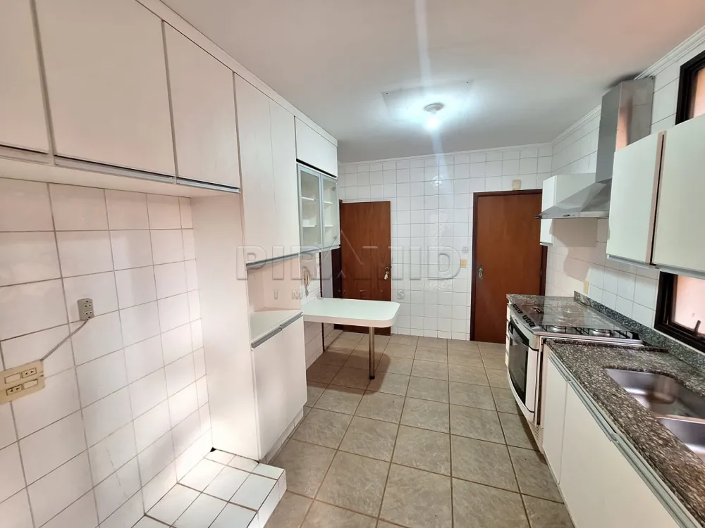 Alugar Apartamento / Padr&atilde;o em Ribeir&atilde;o Preto R$ 1.300,00 - Foto 23