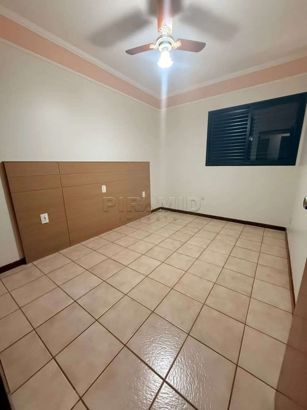 Comprar Apartamento / Padr&atilde;o em Ribeir&atilde;o Preto R$ 480.000,00 - Foto 11