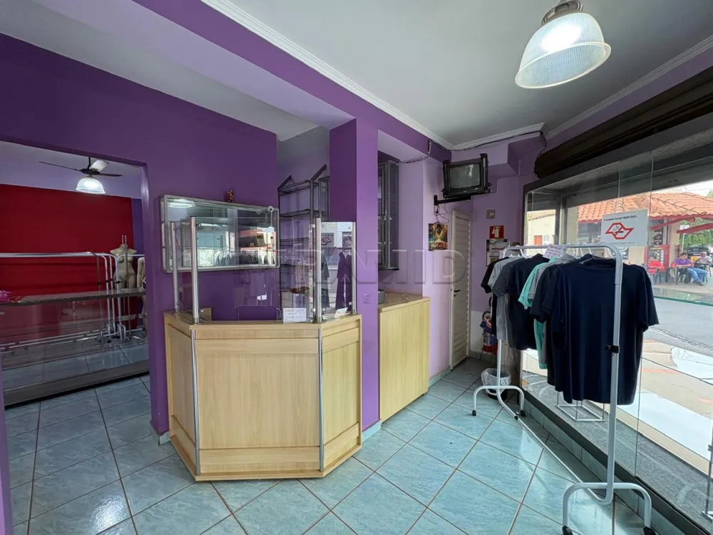 Alugar Comercial / Sal&atilde;o em Ribeir&atilde;o Preto R$ 2.500,00 - Foto 1