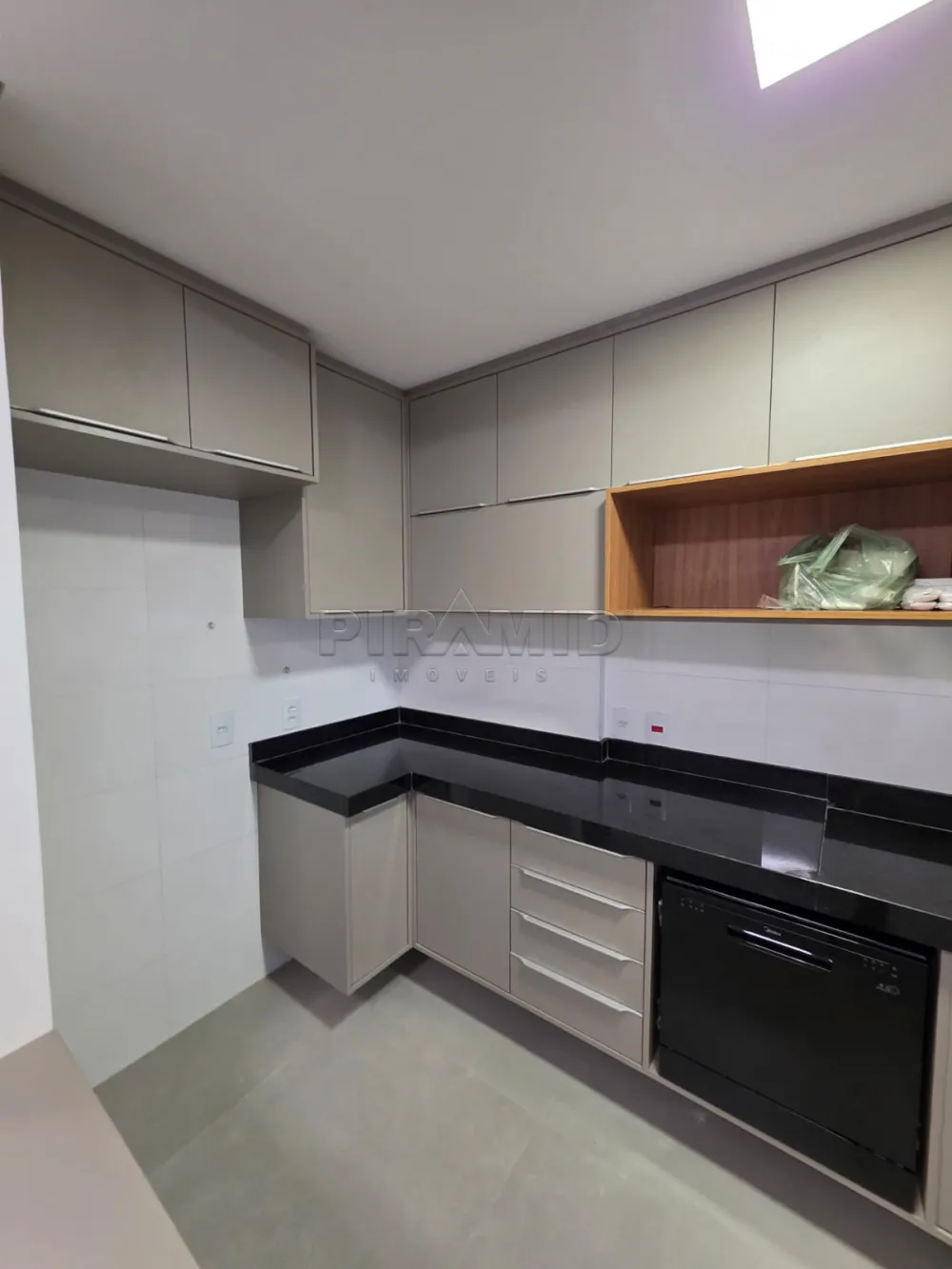 Alugar Apartamento / Padr&atilde;o em Ribeir&atilde;o Preto R$ 5.000,00 - Foto 6