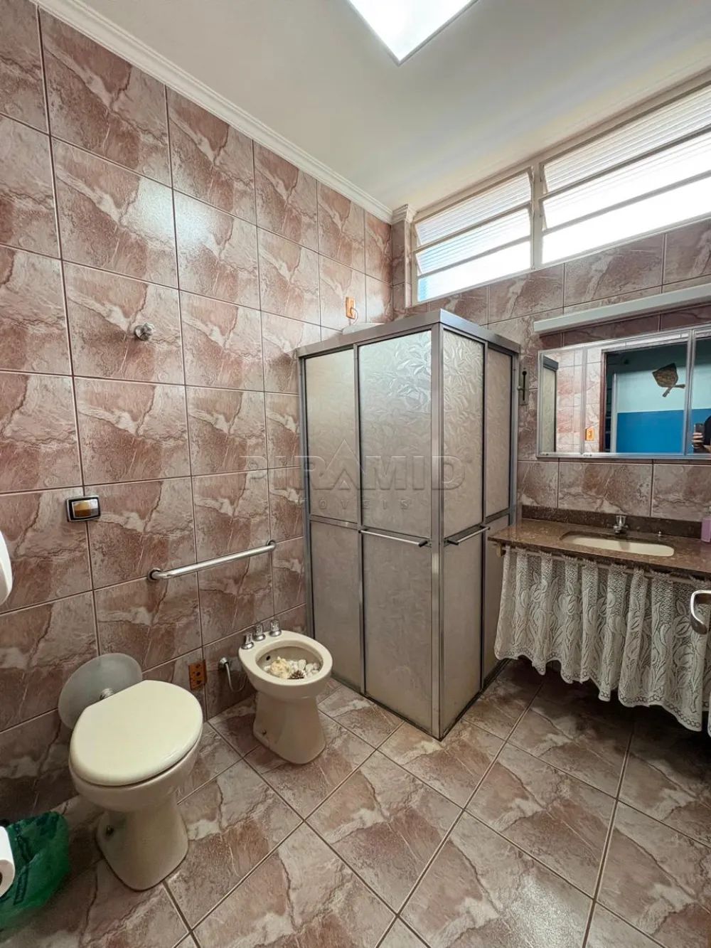 Alugar Casa / Padr&atilde;o em Ribeir&atilde;o Preto R$ 5.500,00 - Foto 17