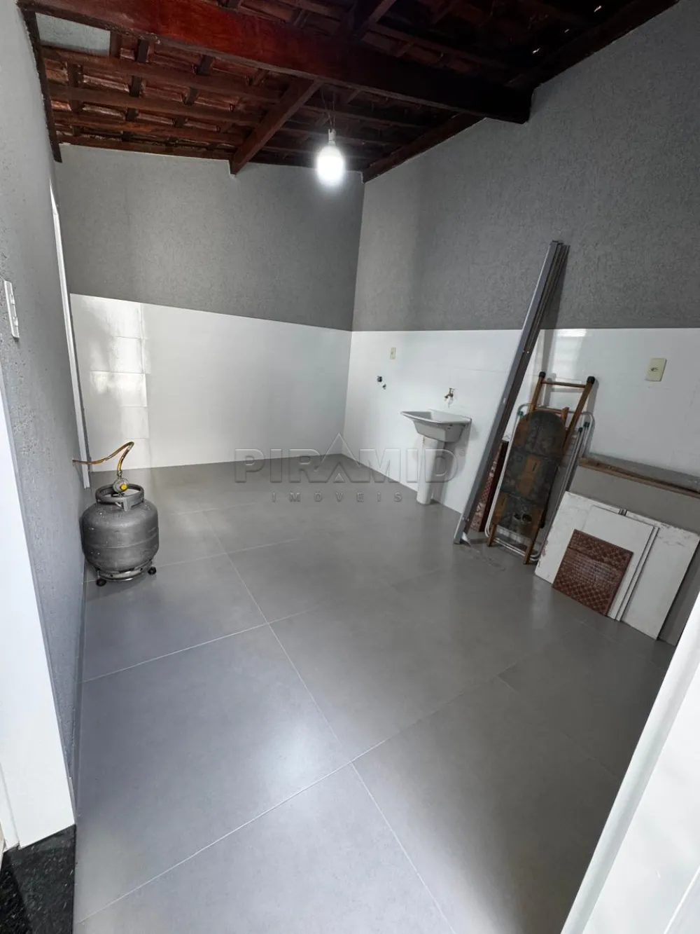 Comprar Casa / Padr&atilde;o em Ribeir&atilde;o Preto R$ 420.000,00 - Foto 9