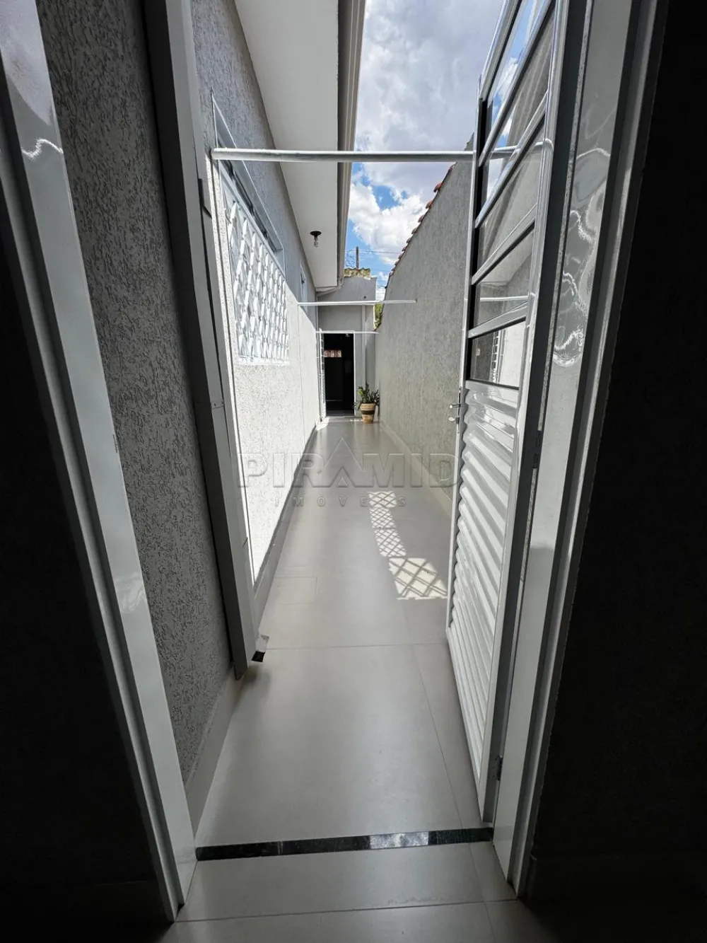 Comprar Casa / Padr&atilde;o em Ribeir&atilde;o Preto R$ 420.000,00 - Foto 11