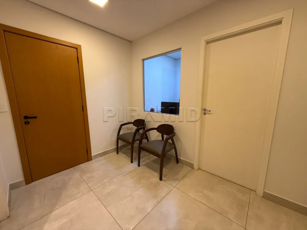 Alugar Comercial / Sala em Ribeir&atilde;o Preto R$ 3.900,00 - Foto 1