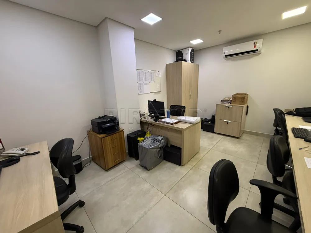 Alugar Comercial / Sala em Ribeir&atilde;o Preto R$ 3.900,00 - Foto 8