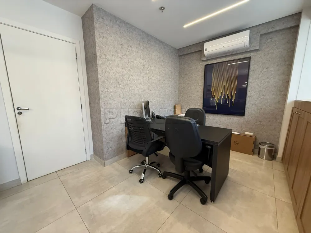 Alugar Comercial / Sala em Ribeir&atilde;o Preto R$ 3.900,00 - Foto 17