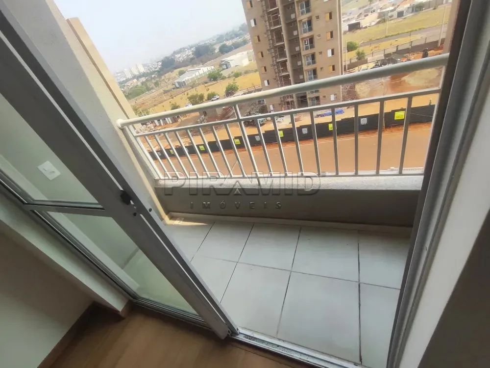 Alugar Apartamento / Padr&atilde;o em Ribeir&atilde;o Preto R$ 1.270,00 - Foto 3