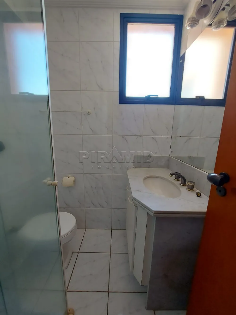 Alugar Apartamento / Padr&atilde;o em Ribeir&atilde;o Preto R$ 2.200,00 - Foto 39