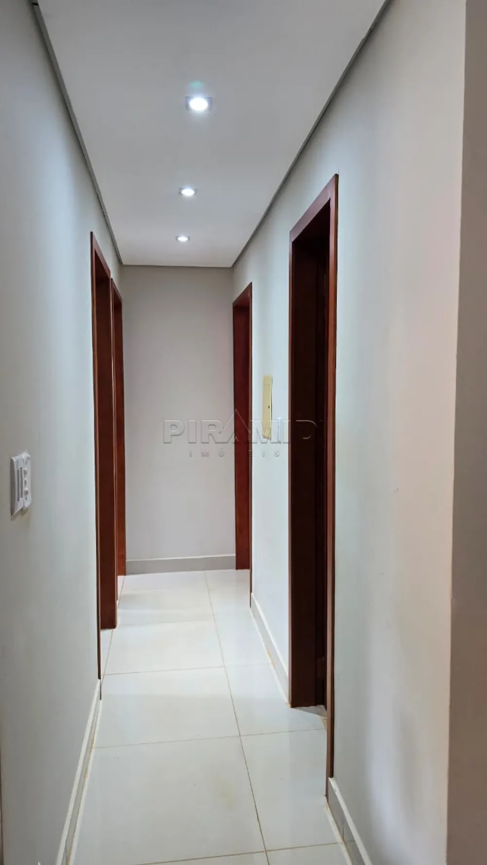 Alugar Apartamento / Padr&atilde;o em Ribeir&atilde;o Preto R$ 1.500,00 - Foto 9