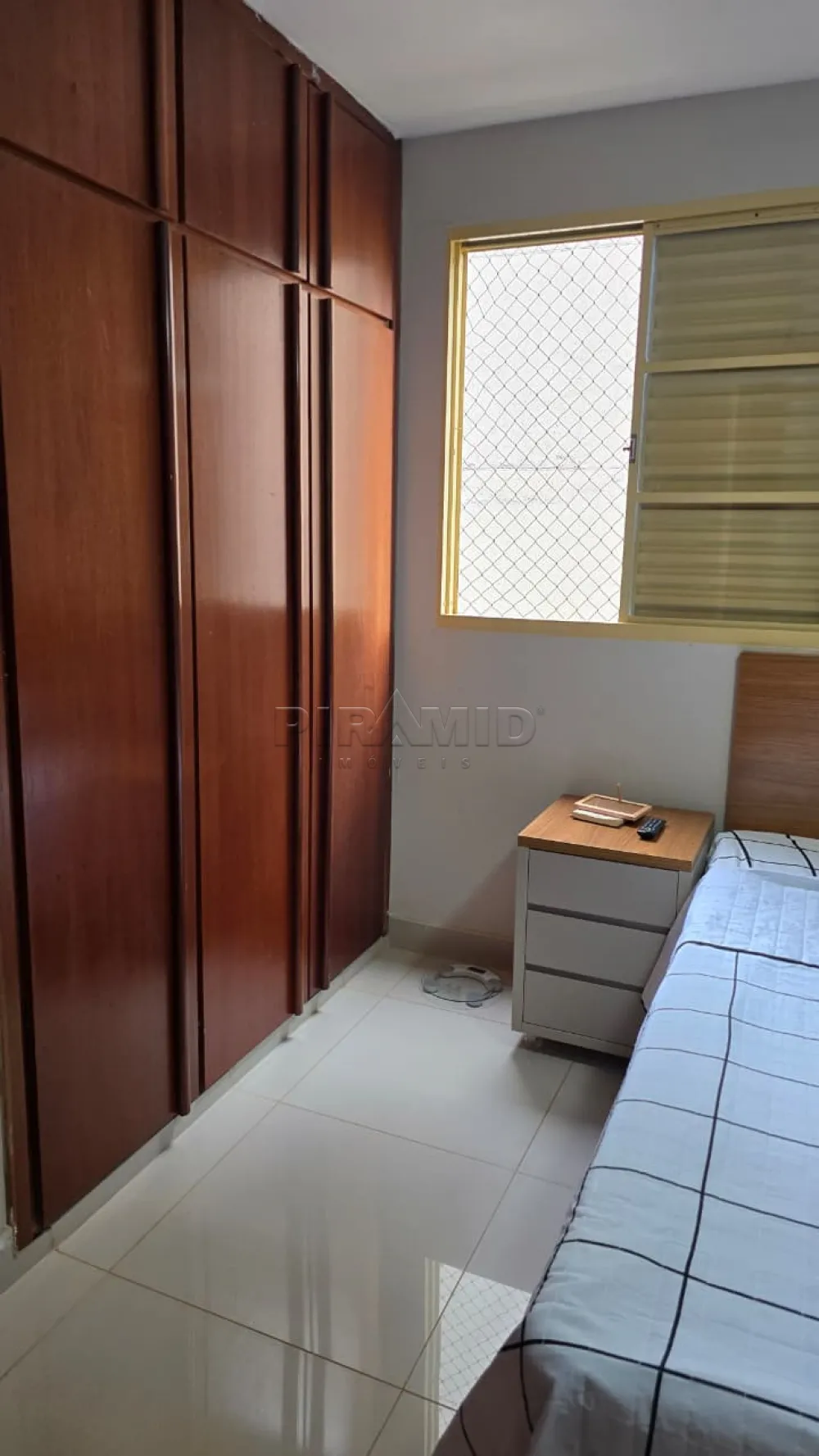 Alugar Apartamento / Padr&atilde;o em Ribeir&atilde;o Preto R$ 1.500,00 - Foto 11