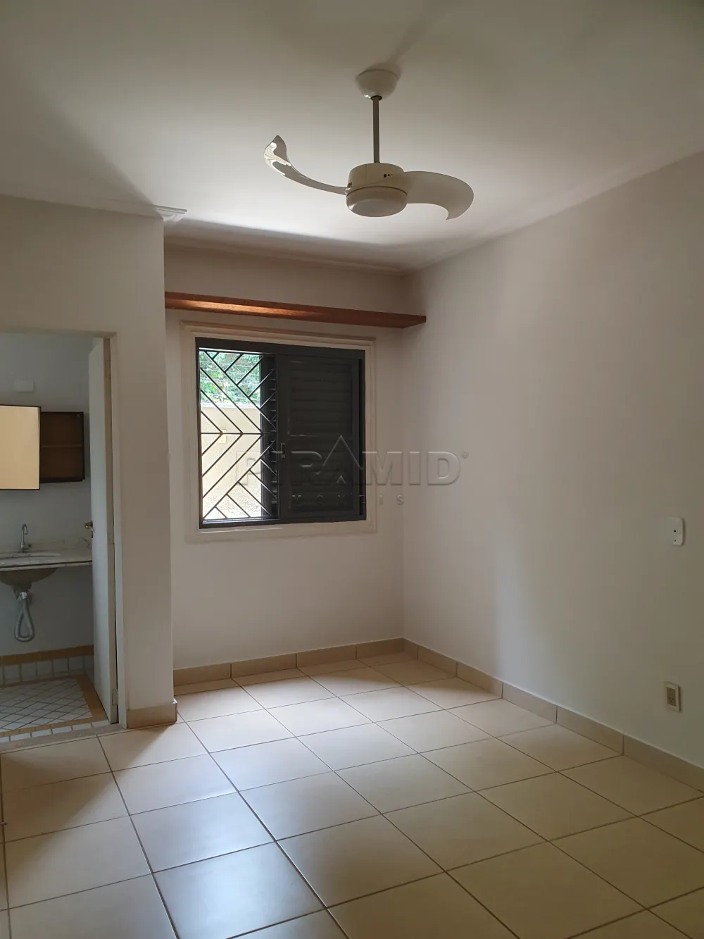 Comprar Apartamento / Padr&atilde;o em Ribeir&atilde;o Preto R$ 380.000,00 - Foto 13
