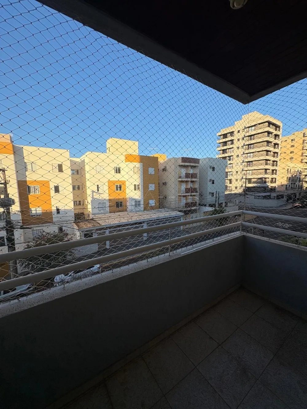 Comprar Apartamento / Padr&atilde;o em Ribeir&atilde;o Preto R$ 360.000,00 - Foto 3