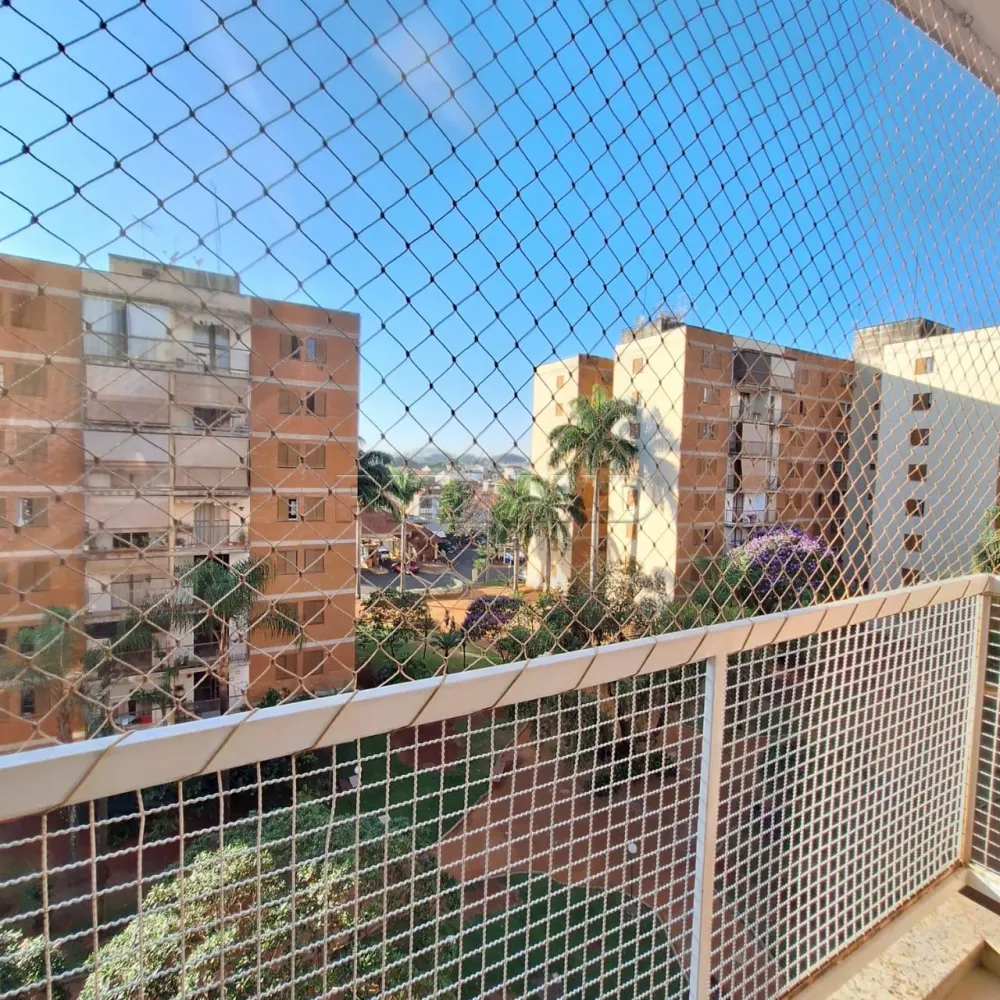 Alugar Apartamento / Padr&atilde;o em Ribeir&atilde;o Preto R$ 1.350,00 - Foto 6