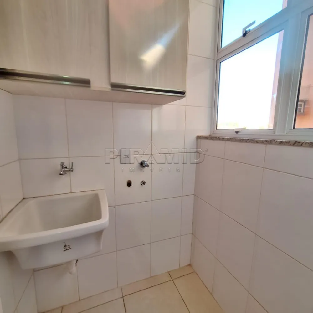 Alugar Apartamento / Padr&atilde;o em Ribeir&atilde;o Preto R$ 1.350,00 - Foto 16