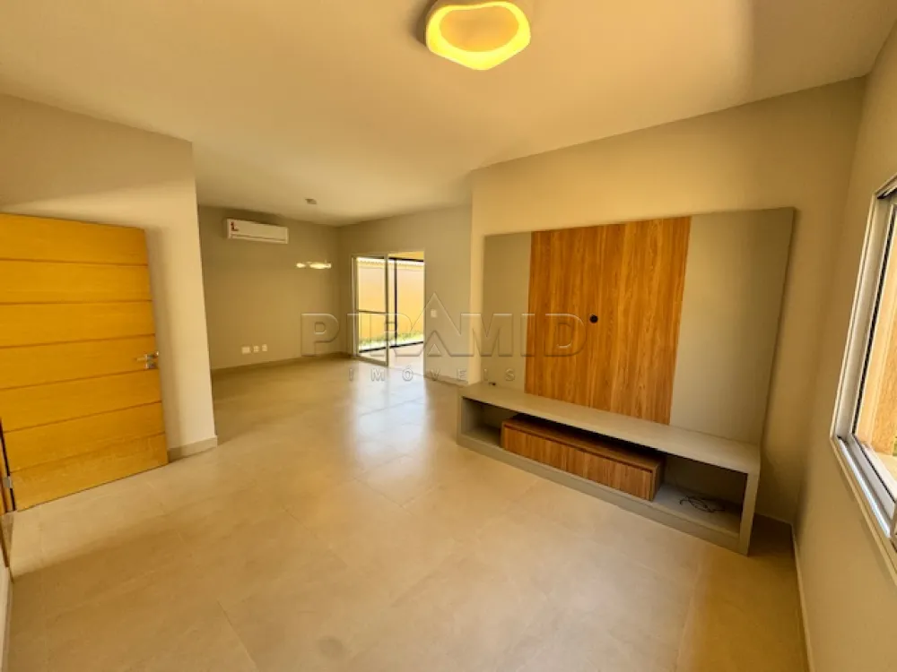 Alugar Casa / Condom&iacute;nio em Cravinhos R$ 5.600,00 - Foto 1